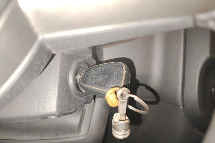 Used Jeep Patriot 2014 2.4L Sport Edition Vehicle Key