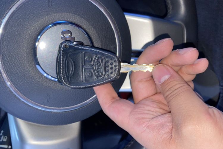 Used Jeep Patriot 2014 2.4L Sport Edition Vehicle Key
