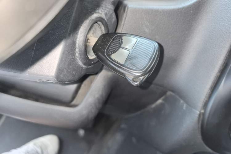Used Jeep Patriot 2014 2.4L Sport Edition Vehicle Key