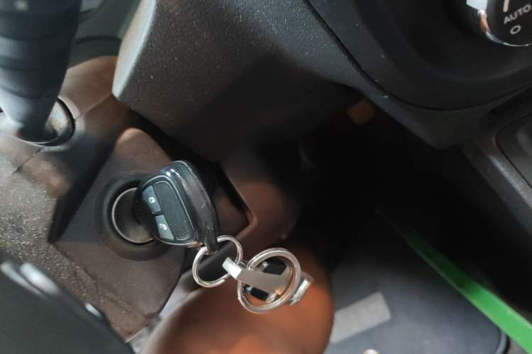 Used Jeep Patriot 2014 2.4L Sport Edition Vehicle Key
