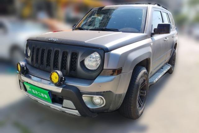 Jeep Patriot 2014 2.4L Sport Edition de segunda mano