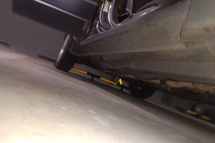 Used Jeep Patriot 2014 2.4L Sport Edition Chassis Front Right