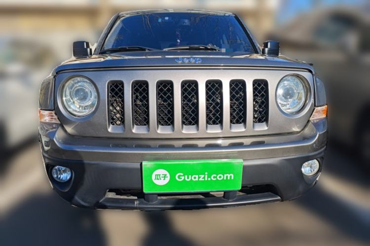 Used Jeep Patriot 2014 2.4L Luxury Navigation Edition Exterior 1