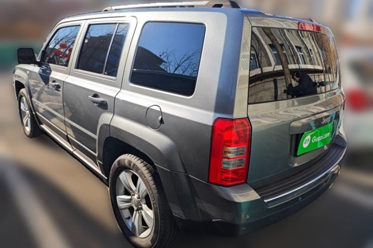 Used Jeep Patriot 2014 2.4L Luxury Navigation Edition Exterior 3