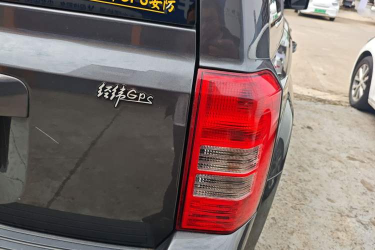 Used Jeep Patriot 2014 2.0L Sport Enhanced Edition Exterior 3