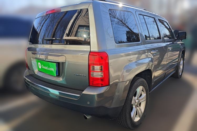 Used Jeep Patriot 2014 2.4L Luxury Navigation Edition Exterior 5