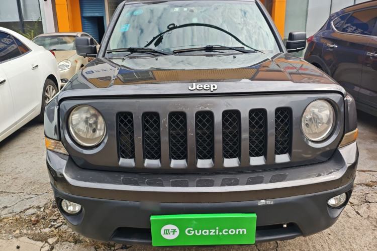 Used Jeep Patriot 2014 2.0L Sport Enhanced Edition Front