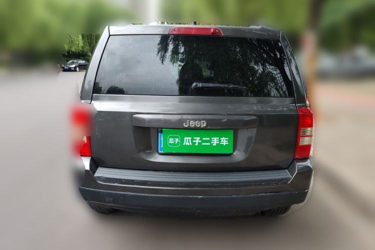 Used Jeep Patriot 2014 2.4L Sport Edition Rear