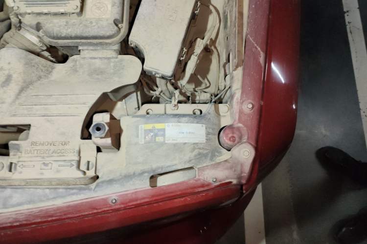 Used Jeep Patriot 2014 2.0L Sport Enhanced Edition Engine Bay Left
