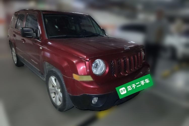 Used Jeep Patriot 2014 2.0L Sport Enhanced Edition Front Right 45 Deg