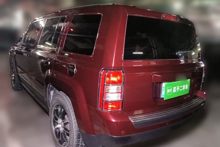 Used Jeep Patriot 2014 2.4L Sport Edition Rear Left 45 Deg