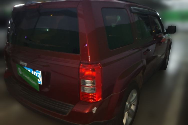 Used Jeep Patriot 2014 2.0L Sport Enhanced Edition Rear Right 45 Deg