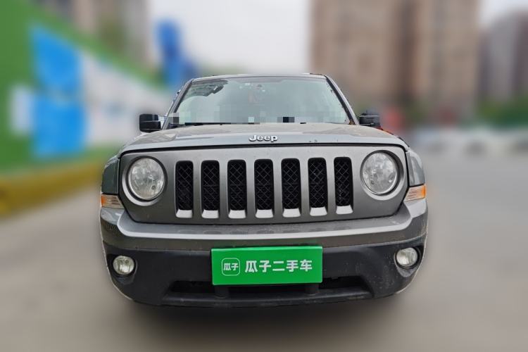 Used Jeep Patriot 2014 2.4L Luxury Navigation Edition Front