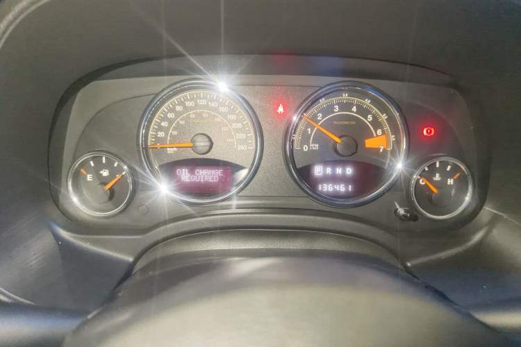 Used Jeep Patriot 2014 2.4L Luxury Navigation Edition Instrument Cluster