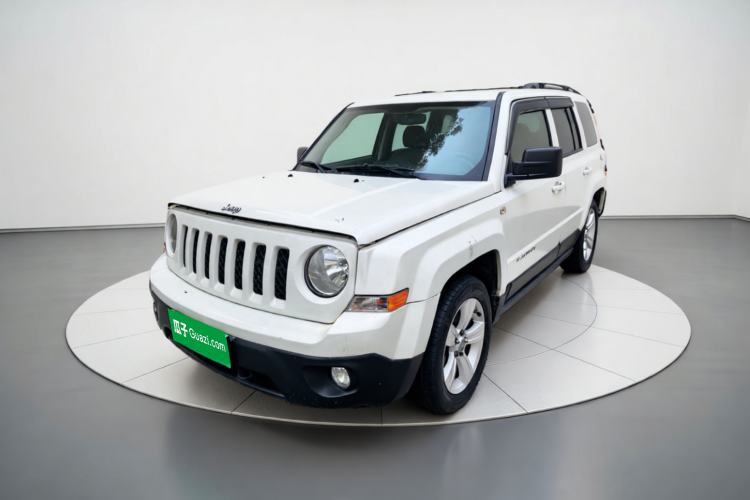 Used Jeep Patriot 2014 2.4L Sport Edition Guazi used car, China used car export, Used car for sale, Used Jeep cars, Cheapest cars for sale