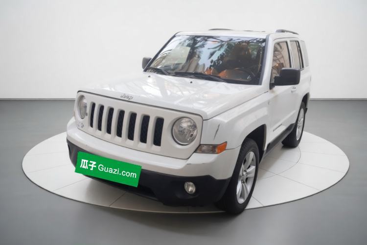 Jeep Patriot 2014 2.0L Sport Enhanced Edition مستعملة Guazi used car, China used car export, Used car for sale, Used  cars, Cheapest cars for sale