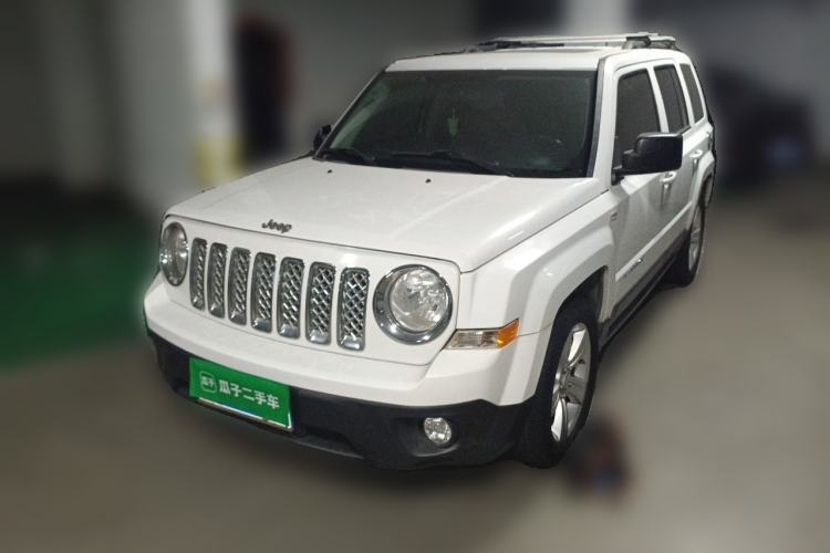 Used Jeep Patriot 2014 2.4L Sport Edition Guazi used car, China used car export, Used car for sale, Used cars, Cheapest cars for sale
