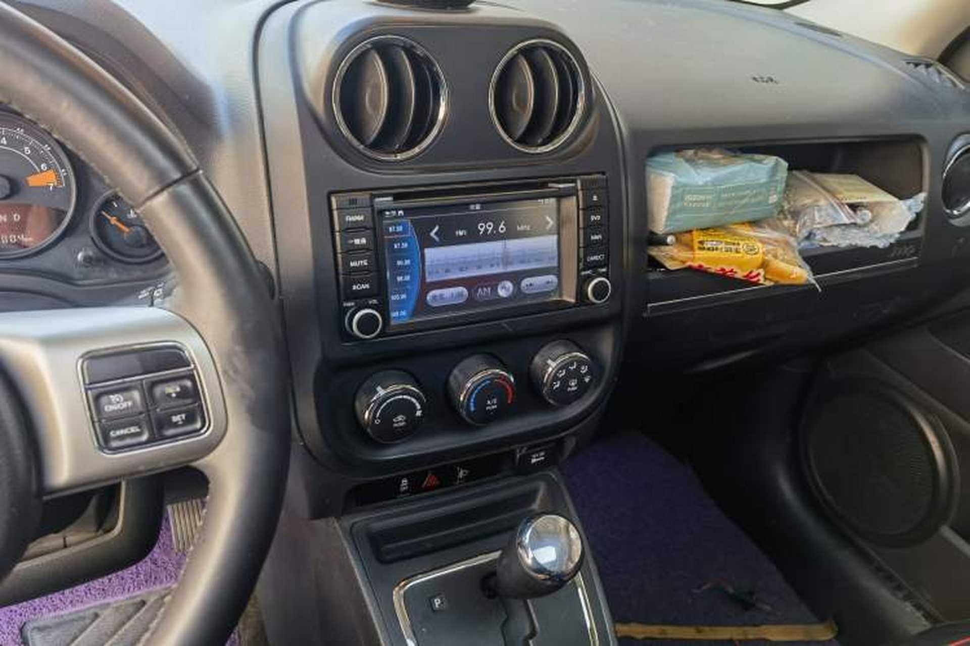Used Jeep Patriot 2014 2.0L Sport Enhanced Edition Audio And AC Panel