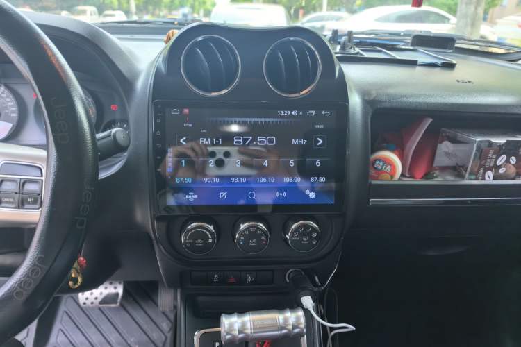 Used Jeep Patriot 2014 2.4L Sport Edition Audio And AC Panel