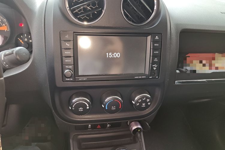 Used Jeep Patriot 2014 2.0L Sport Enhanced Edition Audio And AC Panel