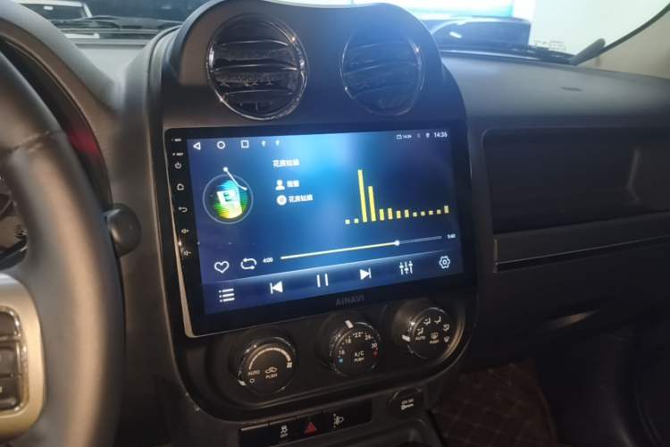 Used Jeep Patriot 2014 2.4L Sport Edition Audio And AC Panel