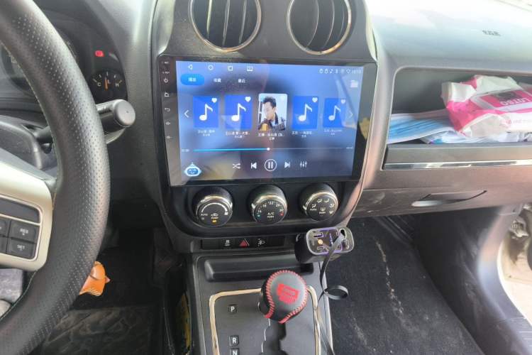 Used Jeep Patriot 2014 2.4L Sport Edition Audio And AC Panel