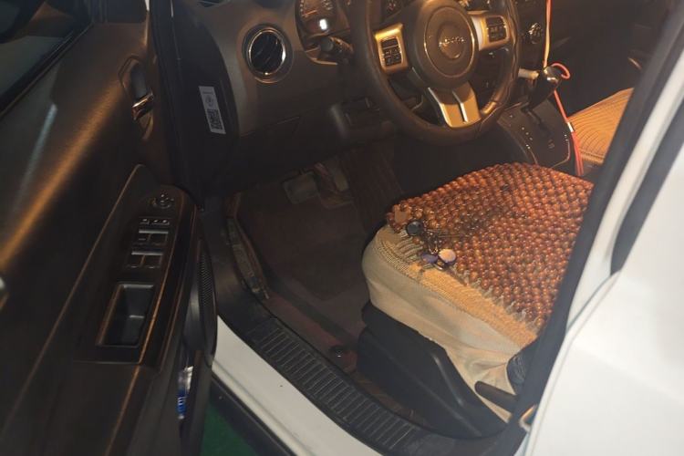 Used Jeep Patriot 2014 2.4L Sport Edition Driver Seat