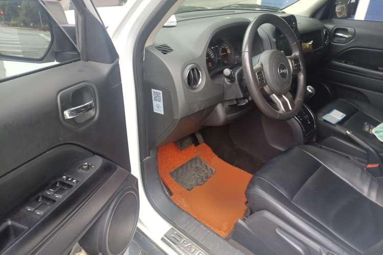 Used Jeep Patriot 2014 2.4L Sport Edition Driver Seat