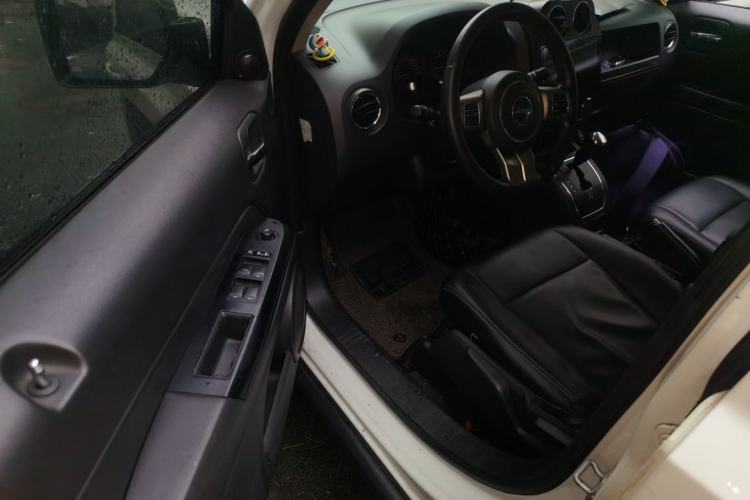 Used Jeep Patriot 2014 2.4L Sport Edition Driver Seat