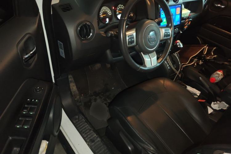 Used Jeep Patriot 2014 2.0L Sport Enhanced Edition Driver Seat