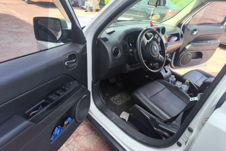 Used Jeep Patriot 2014 2.4L Sport Edition Driver Seat