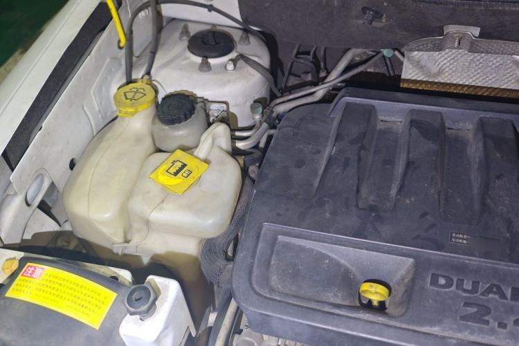 Used Jeep Patriot 2014 2.4L Sport Edition Engine Bay Right