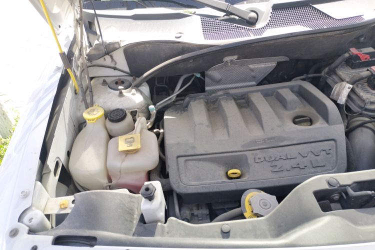 Used Jeep Patriot 2014 2.4L Luxury Navigation Edition Engine Bay Right