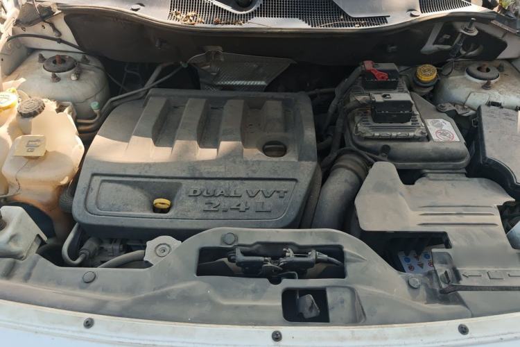 Used Jeep Patriot 2014 2.4L Luxury Navigation Edition Engine Bay