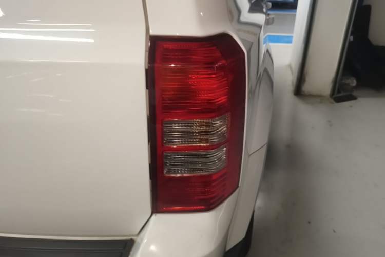 Used Jeep Patriot 2014 2.4L Sport Edition Exterior 1