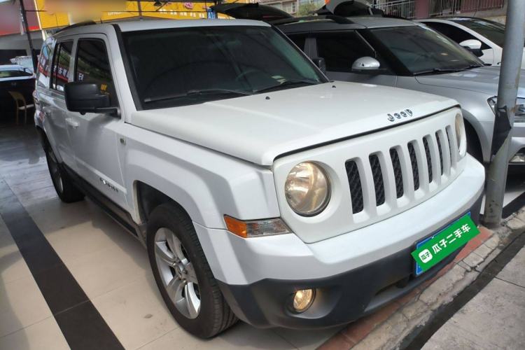 Used Jeep Patriot 2014 2.4L Sport Edition Exterior 2