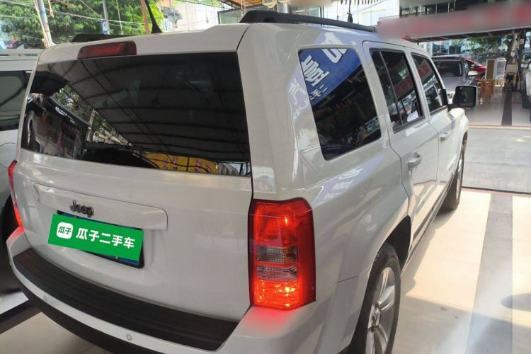 Used Jeep Patriot 2014 2.4L Sport Edition Exterior 5
