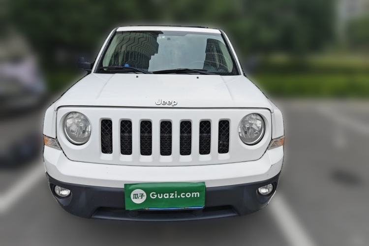 Used Jeep Patriot 2014 2.4L Sport Edition Front