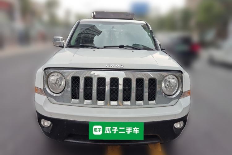 Used Jeep Patriot 2014 2.0L Sport Enhanced Edition Front