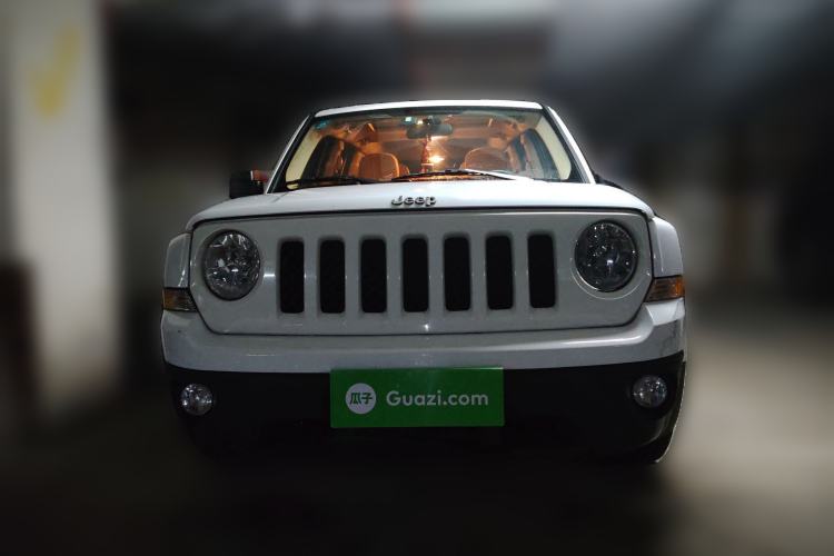 Used Jeep Patriot 2014 2.0L Sport Enhanced Edition Front