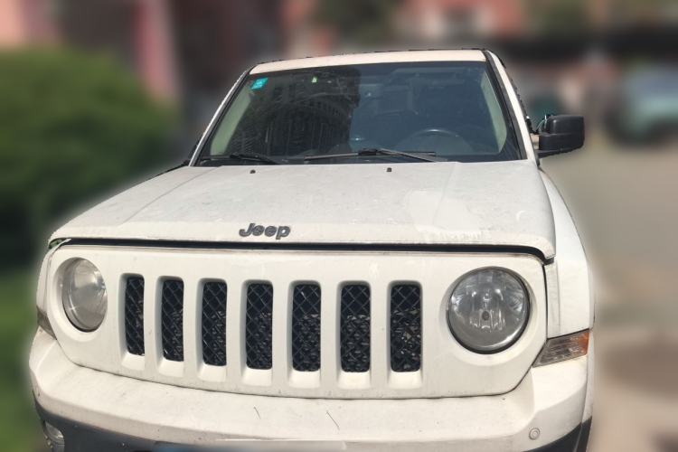 Used Jeep Patriot 2014 2.4L Luxury Navigation Edition Front