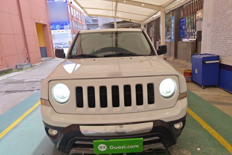 Used Jeep Patriot 2014 2.0L Sport Edition Front