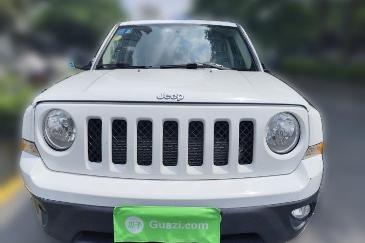 Used Jeep Patriot 2014 2.0L Sport Edition Front