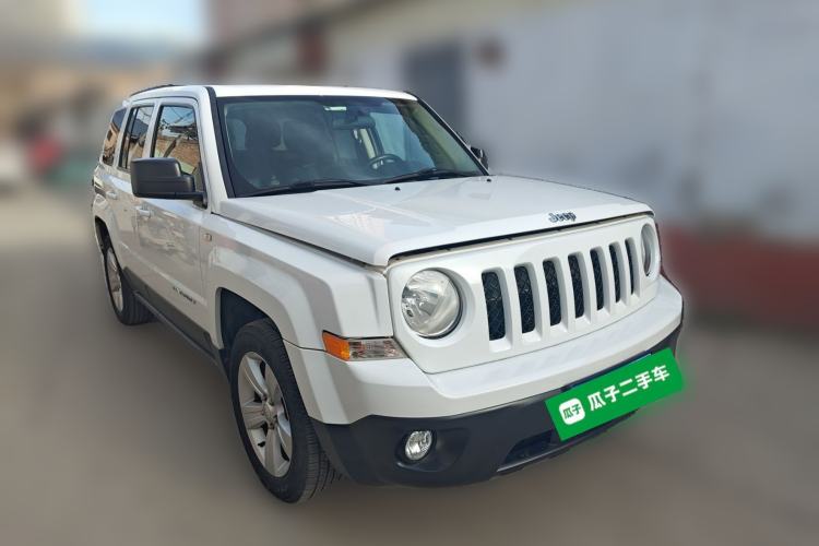 Used Jeep Patriot 2014 2.0L Sport Edition Front Right 45 Deg