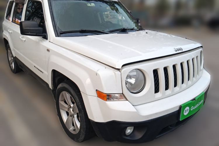 Used Jeep Patriot 2014 2.4L Sport Edition Front Right 45 Deg