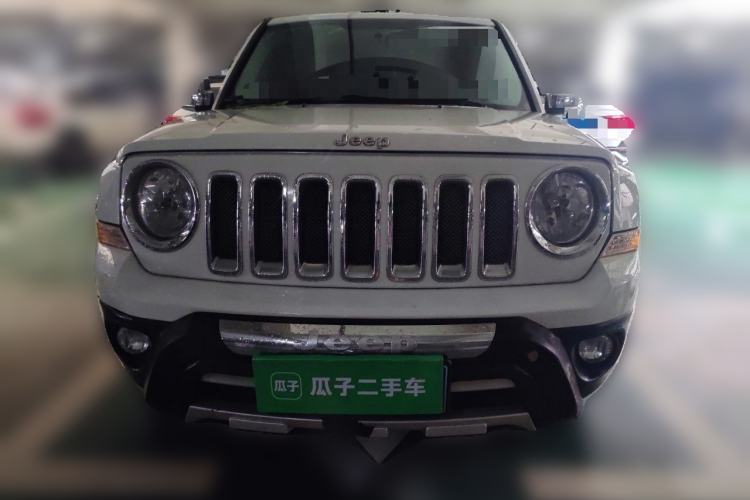 Used Jeep Patriot 2014 2.4L Sport Edition Front