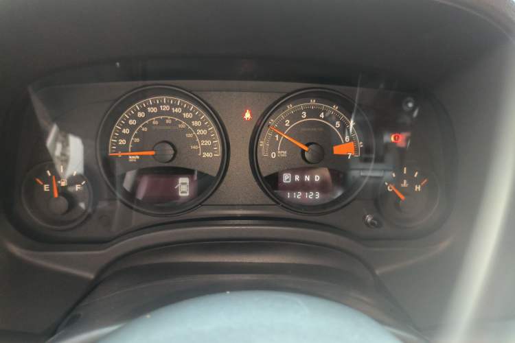 Used Jeep Patriot 2014 2.4L Sport Edition Instrument Cluster