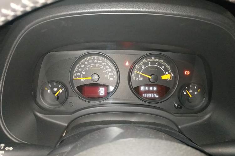 Used Jeep Patriot 2014 2.4L Sport Edition Instrument Cluster