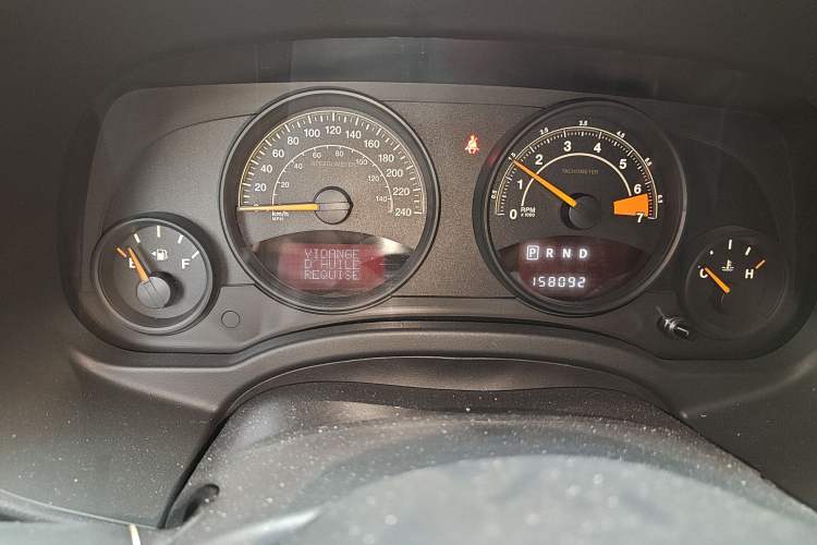 Used Jeep Patriot 2014 2.0L Sport Enhanced Edition Instrument Cluster