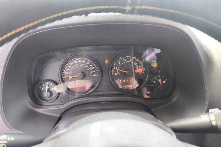 Used Jeep Patriot 2014 2.4L Sport Edition Instrument Cluster
